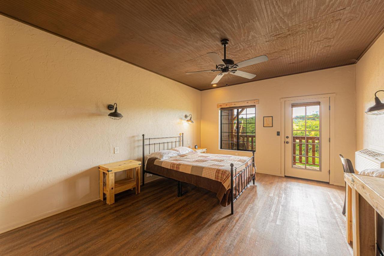 Miners Cabin #4 - King Bed - Private Balcony With Views Тумстоун Екстер'єр фото