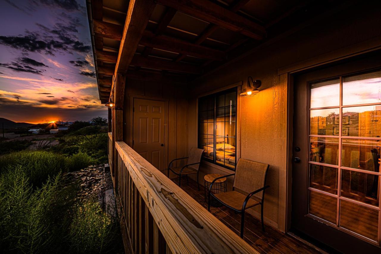 Miners Cabin #4 - King Bed - Private Balcony With Views Тумстоун Екстер'єр фото